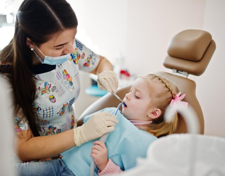 Best Pediatric Dentist in Gamdevi